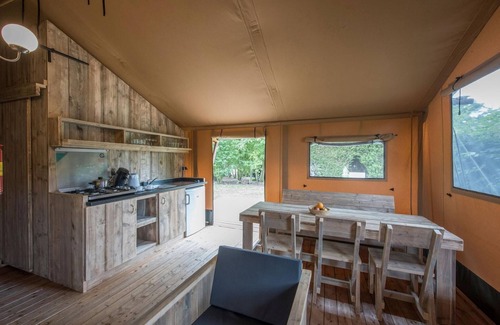 Municipality of Geldrop-Mierlo House | Nice safari tent with kitchen, 12 km. from Eindhoven