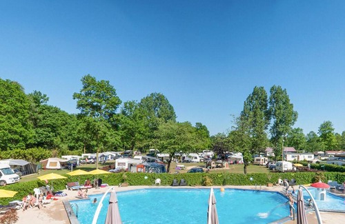 Reutum House | Nice (sta)caravan in Reutum with WiFi