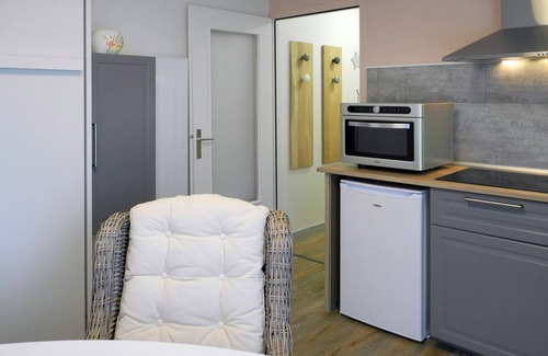 Le Croisic Apartment | Nice Studio by the Sea - Historic Center