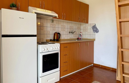 Viskovici Apartment | Nice studio in Labin with WiFi