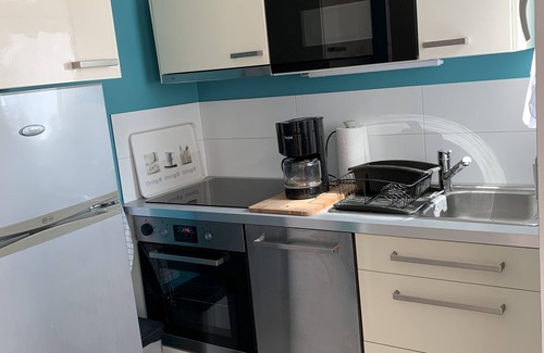 Carnac Apartment | Nice T2 on small garden, sea view
