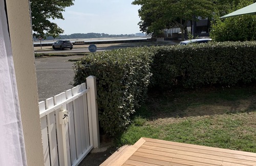 Carnac Apartment | Nice T2 on small garden, sea view