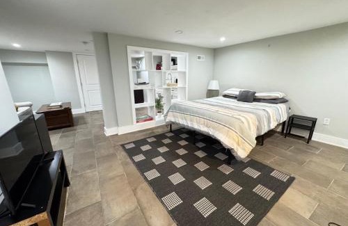 Brookland Apartment | NIce Updated Basement in DC near transportation
