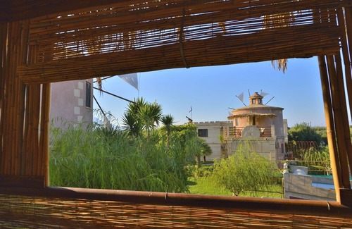 Nopigia House | Nice windmill apartments