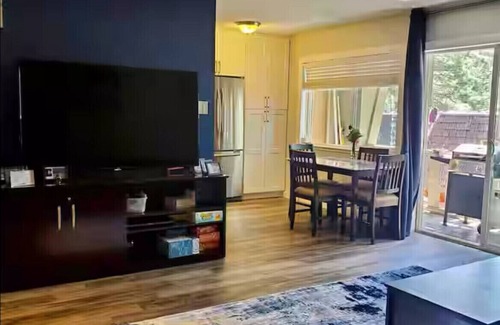 Incline Village Condo | Nicely remodeled 2 bedroom condo in Incline Village close to everything.