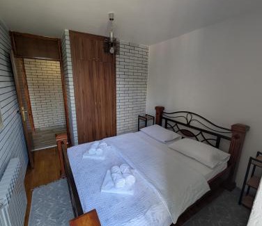 Pluzine Apartment | NiceOneLakeView