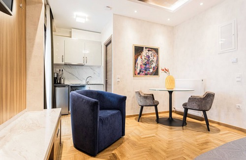 Athens Apartment | Nicholas Point Apartments and Rooms