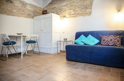 Urbino Condo | NICOLO 'URBINO FARMHOUSE - 2 FLOOR APARTMENT