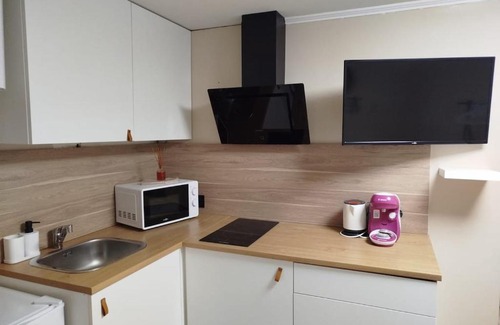 Lucon Apartment | Nid des Halles, Wi-Fi, Centre-ville