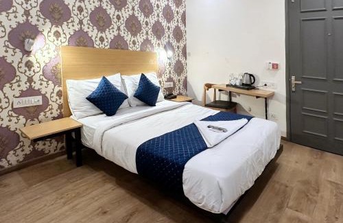South West Hotel | Nidra Hotel near Yashobhoomi Sector 10, Dwarka,Delhi