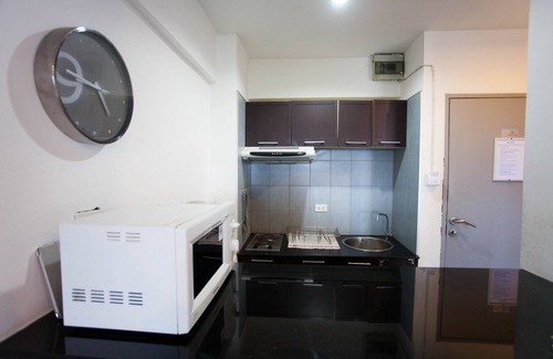 Chang Khlan Apartment | Night Bazaar Road - 40 Sqm - 7th Floor - Work-From-Home w/Fully Fitted Kitchen