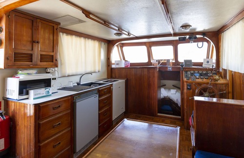 Porto Boat Rental | Night on Board Experience Douro