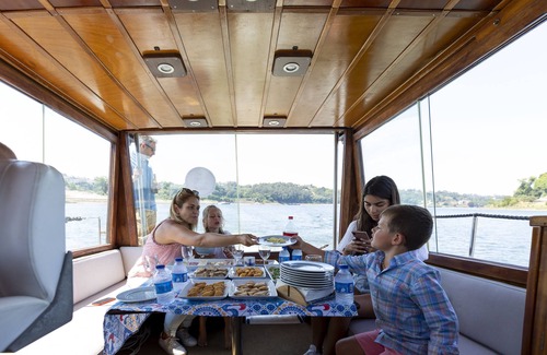 Porto Boat Rental | Night on Board Experience Douro