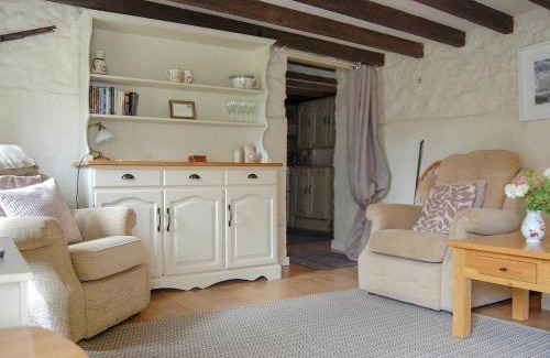 Crich House | Nightingale Cottage - Ukc1570