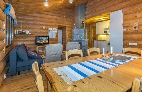 Yllasjarvi House | Niinistö by Interhome