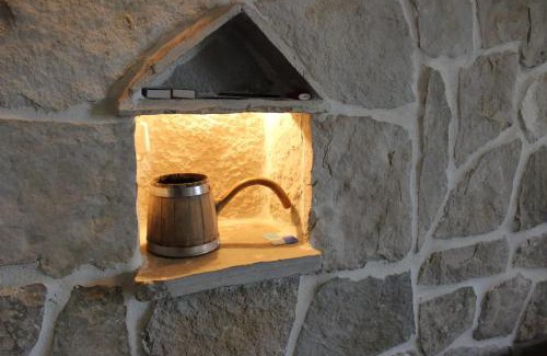 Ruzic House | Nikini dvori