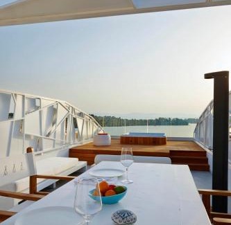 Papastavraiika Resort | Nikki Beach Resort & Spa Porto Heli