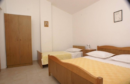Pisak Apartment | Niko - 50 m From Pebble Beach - A4
