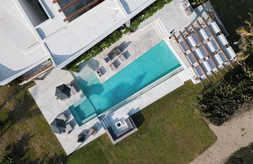 Barra de Colotepec Villa | Niku House: Beachfront Luxury Villa for 12 with Chef, Staff & Ocean Views