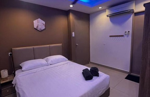 Penampang Apartment | Nilam 3 Cozy Homestay Cyber City 3BR Near KKIA 10 minutes KK Centre wifi 30mps astro channel