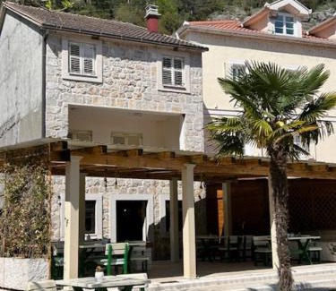 Karuc House | Nina's house