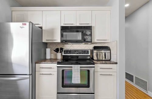 Red Deer House | Nineteen55 4BR Parkside Home in Central Red Deer