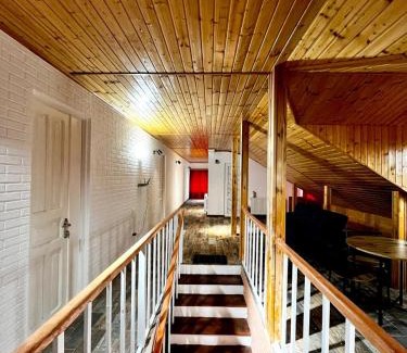 Kutaisi House | Nino & Irodi's Guest House