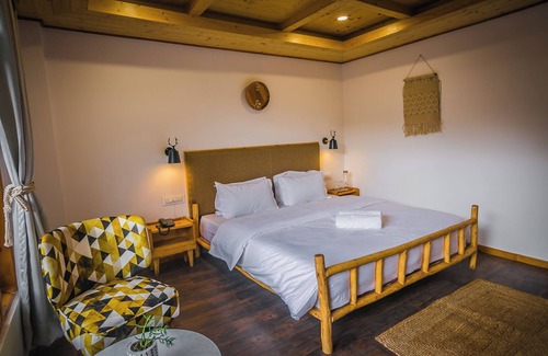 New Manali House | NinYanWays Boutique Stay