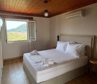 Nidri House | Niriton Pension
