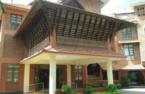 Chittilapilly Hotel | Nirmallyam Residency Hotel