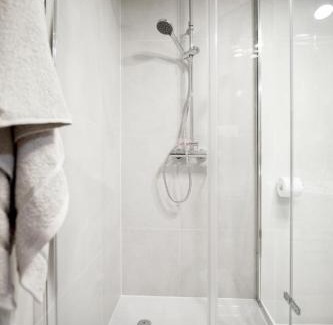 Pila Apartment | Niron Apartament Dom z Papieru Sztokholm