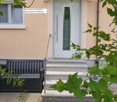 Birsfelden Bed & Breakfast | Niros Bed & Breakfast