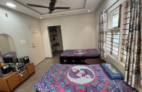 Infocity House | Nisarg Home Stay