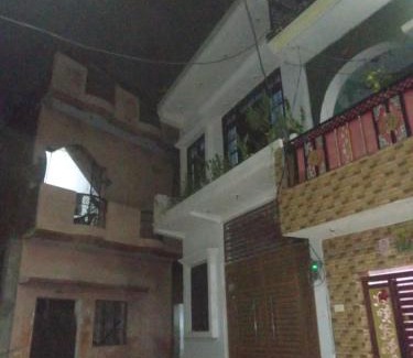 Lucknow Apartment | Nisha Home stay