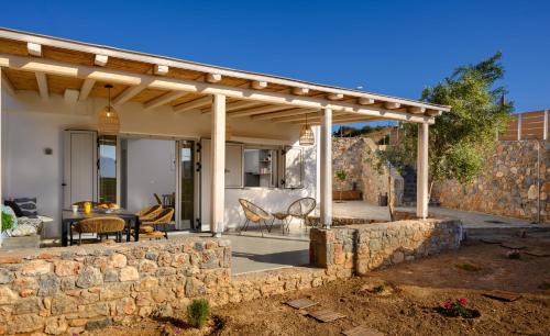 Agios Nikolaos Apartment | Nisos by the beach