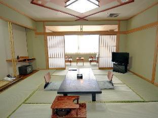 Nagasaki Hotel | Nisshokan Shinkan Baishokaku