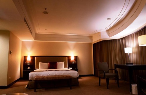 Sanchong Hotel | Nisus Hotel