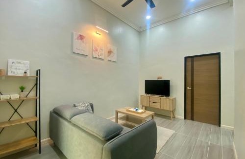 Kampung Penarik House | NitaDinn Guest House