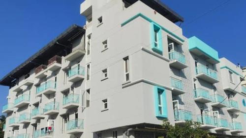 RR Nagar Hotel | NLSIU Bookings