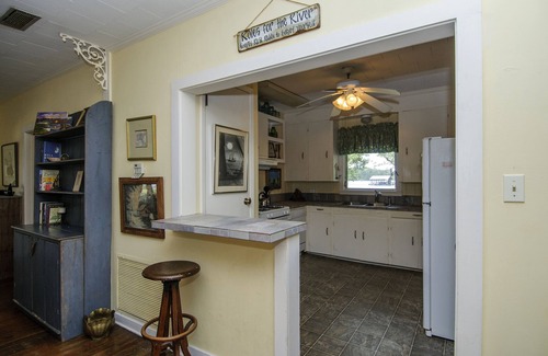 Perdido Beach Cottage | nnCharming Waterfront Retreat on Palmetto Creekn