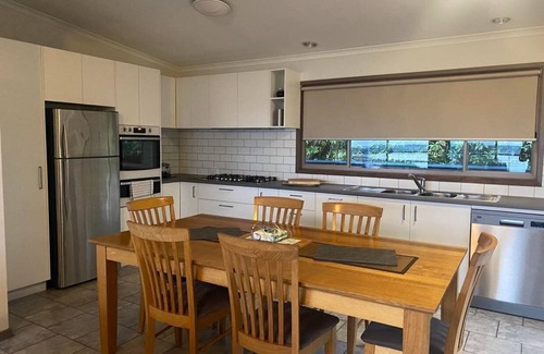 Mallacoota House | No. 12 on Raheen, Raheen Drive, Mallacoota