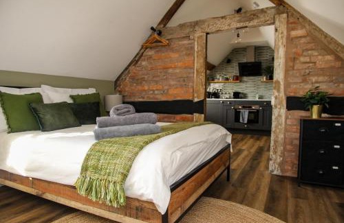 Lower Wick Apartment | no 12 - Stunning Self Check-in Apartments in Worcester Centre