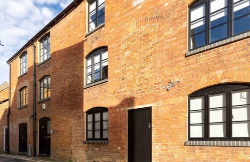 Banbury Apartment | No.2 The Warehouse,Banbury