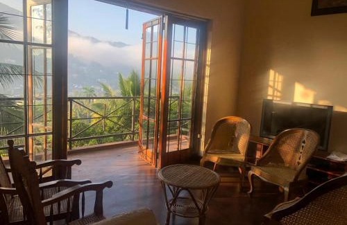 Primrose Bed & Breakfast | No 51, Menik Home Rest