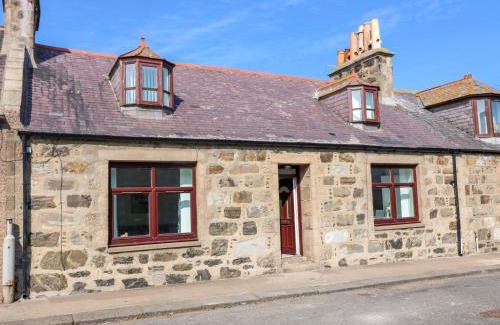 Sandhaven House | No 9 North St