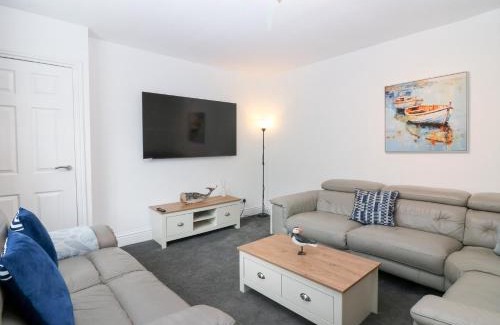 Sandhaven House | No 9 North St