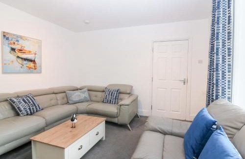 Sandhaven House | No 9 North St
