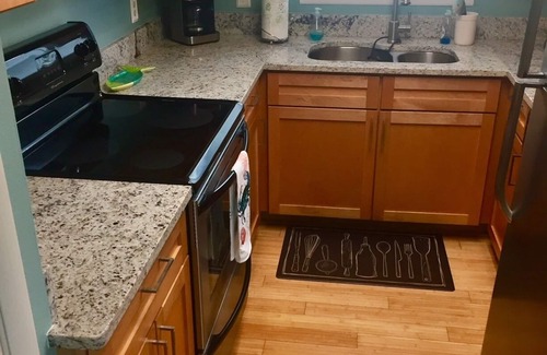 Indian Shores Condo | No Hurricane Damage! Beautiful Beaches and Condo!