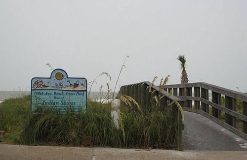 Indian Shores Condo | No Hurricane Damage! Beautiful Beaches and Condo!
