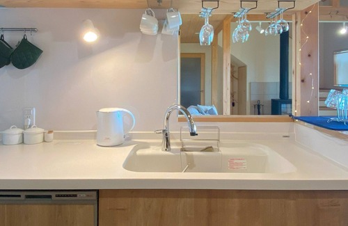 Hokuto Cottage | No meals can be brought in A room with a Scandin/Hokuto Yamanashi